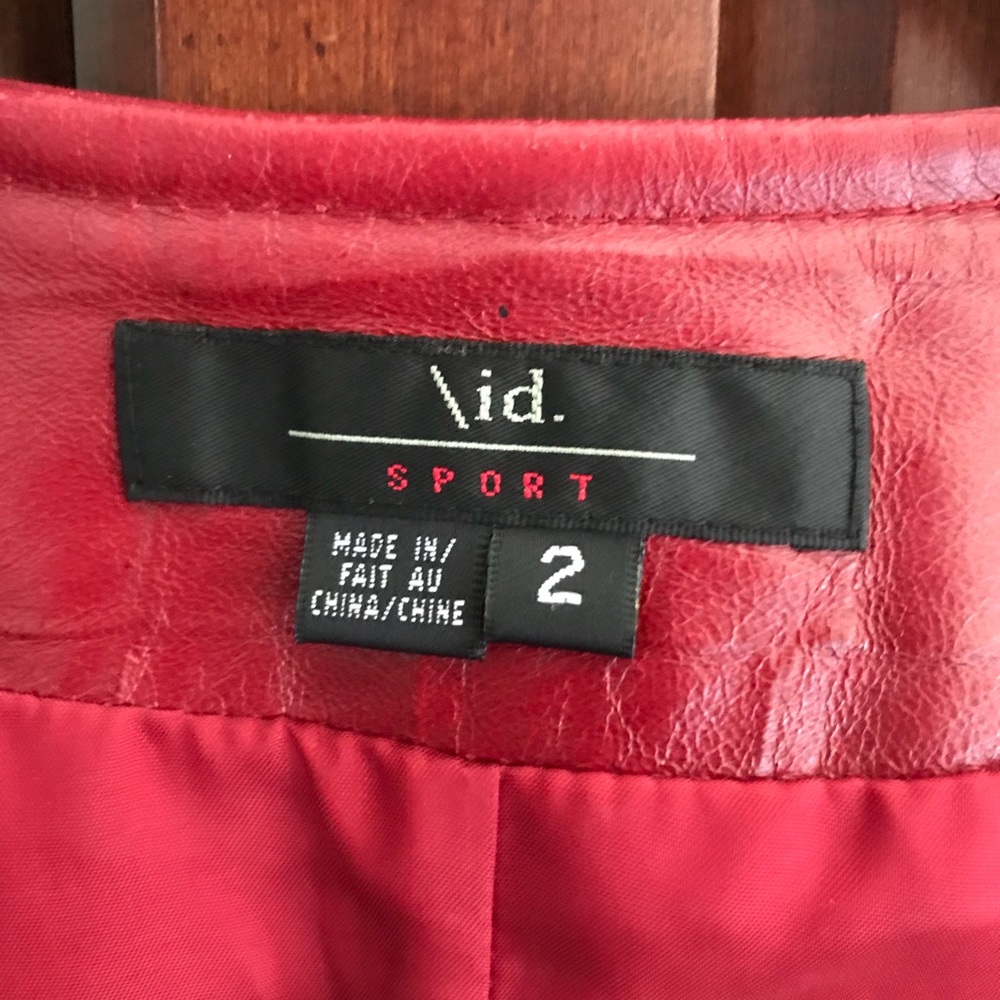 Red leather jacket - Picture 6 of 6